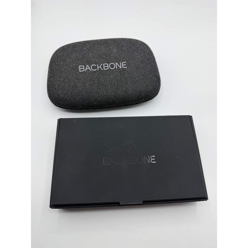 Backbone One Mobile Gaming Controller for iPhone Lightning BB-02 Black with Case